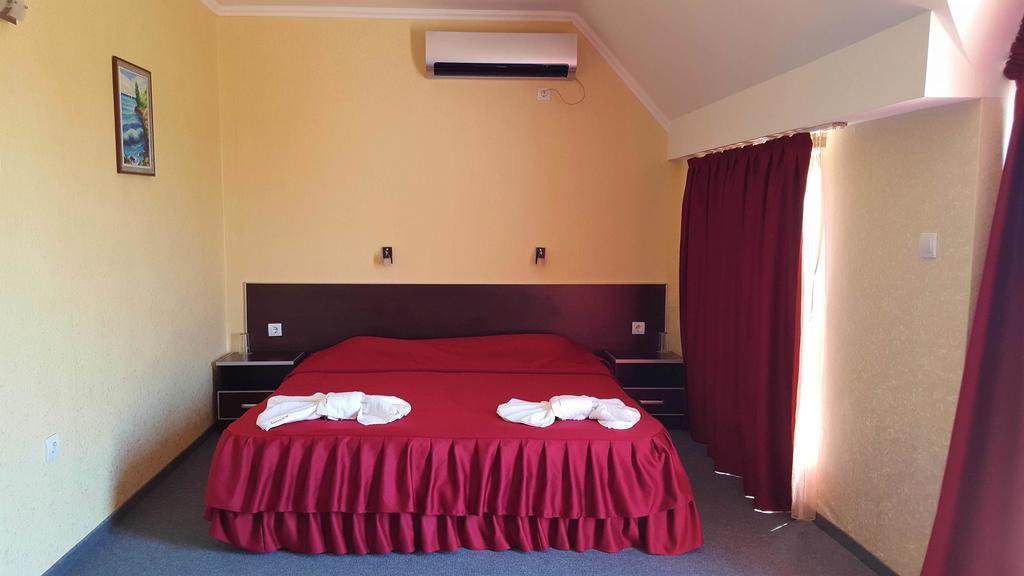 Cantilena Hotel Nesebar Camera foto